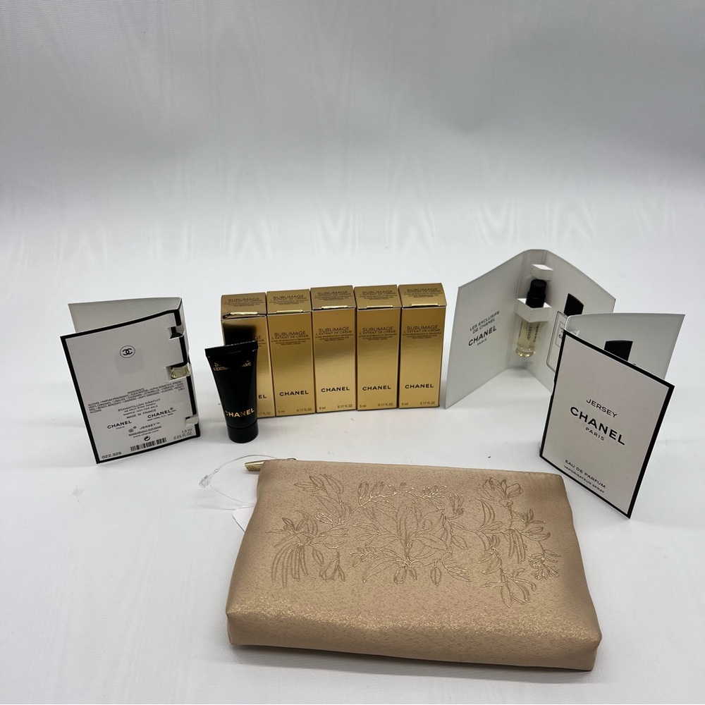 Chanel SUBLIMAGE Travel 8 Pieces Bundle  with SUBLIMAGE Pouch 6.5”x4.5”